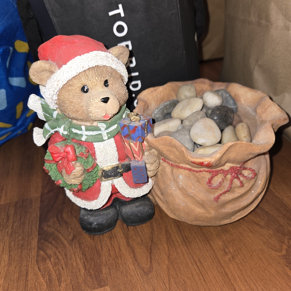 Assorted Christmas Decor - Picture 2 of 3